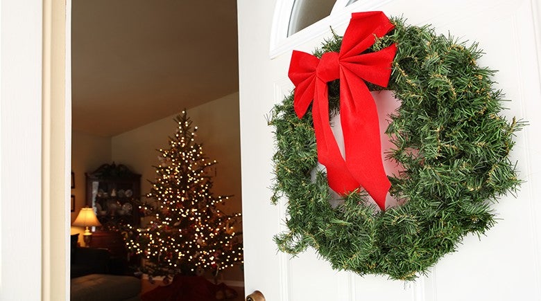 Corona navideña para decorar puerta en navidad