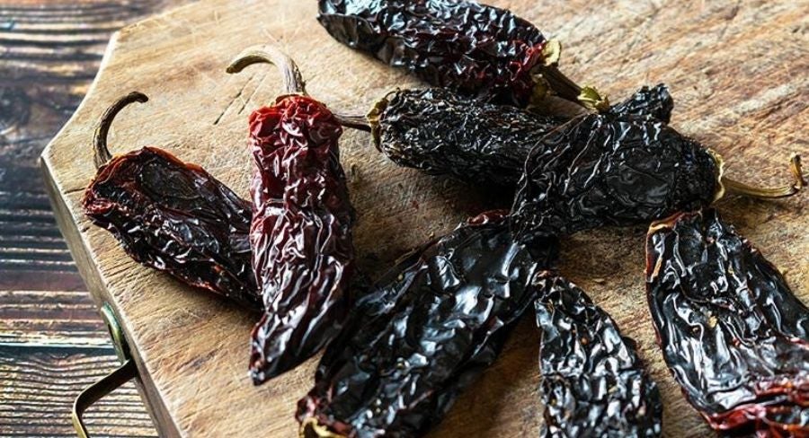 Ingredientes chiles rellenos capeados