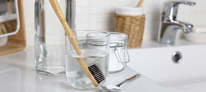 Cómo Quitar Chicle de la Ropa Negra 