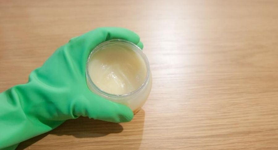 vaselina para restaurar marcas y arañazos