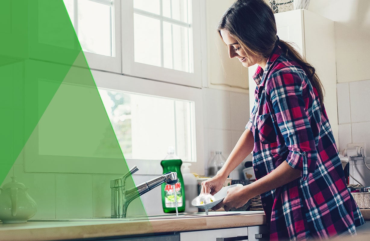 Consigue una limpieza profunda en tus trastes mientras cuidas