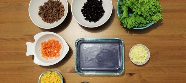 ingredientes y recipiente