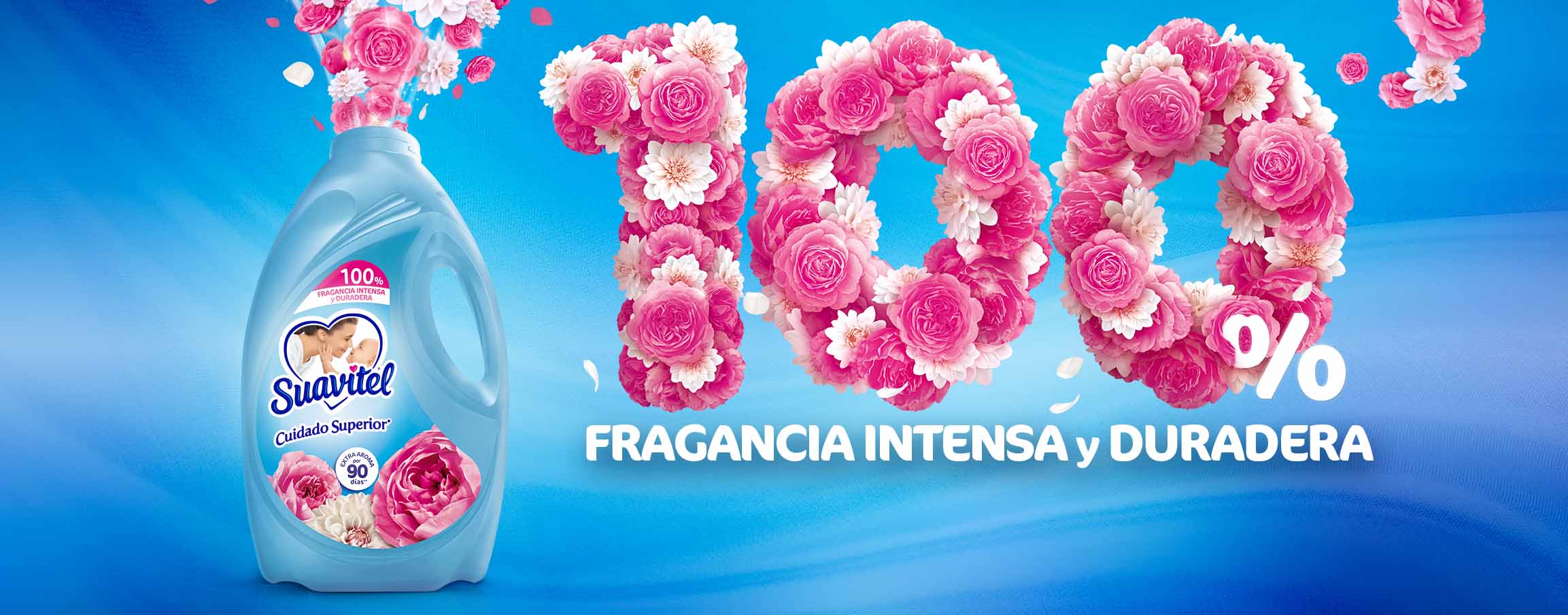Botella de Suavitel junto a flores rosas representando fragancia intensa del mejor suavizante de ropa.