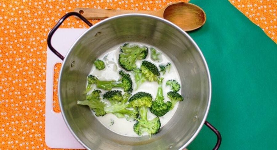 rica crema de brócoli que desintóxica tu cuerpo