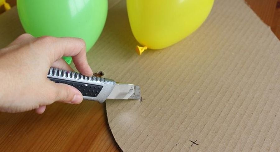 Paso 1 para hacer juego de tiro al blanco con globos